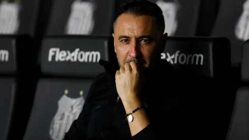 Treinador pediu reforços e diretoria do Flamengo mira contratação de jogador do Santos