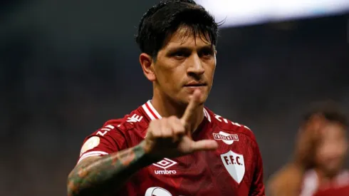 Cano atacante do Fluminense