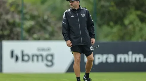 "R$5 milhões..." Atlético-MG prepara bolada para tirar jogador da Europa