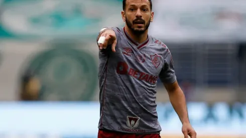Yago deixa o Fluminense e acerta com gigante do brasileirão