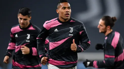 Gigante Brasileiro tenta a contratação de Alex Sandro