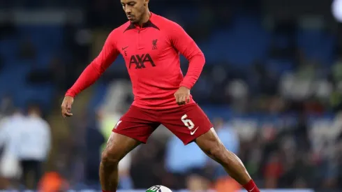 Thiago Alcântara se aproxima de gigante europeu