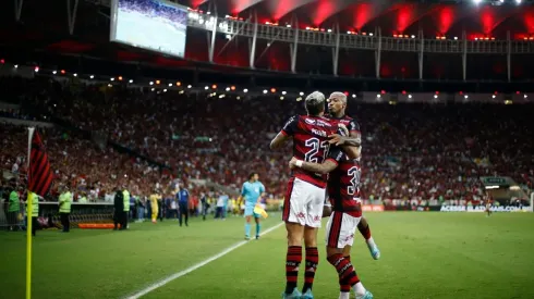 Bahia envia proposta para contratar medalhão do Flamengo