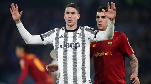 Vlahovic entra na mira de equipe da Premier League