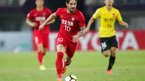 Dirigente de gigante brasileiro 'abre o jogo' sobre a contratação de Alexandre Pato