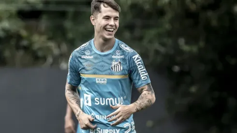 Diretor de gigante brasileiro não se cala e fala sobre negociações com Vinícius Zanocelo