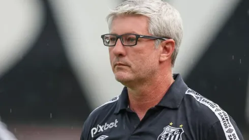 Santos vai com tudo e quer lateral de grande clube europeu