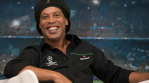 Ronaldinho já jogou com Lionel Messi e Neymar Jr em diferentes fases de sua carreira.