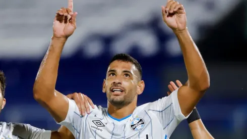 Independiente del Valle v Gremio - Copa CONMEBOL Libertadores 2021