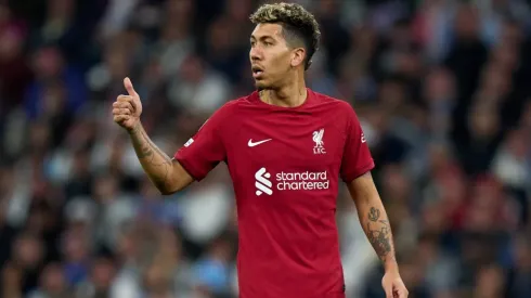 Grande clube prepara proposta para fechar com Roberto Firmino