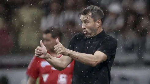 Oficial: Atlético-MG 'bate o martelo' e define futuro de Eduardo Coudet