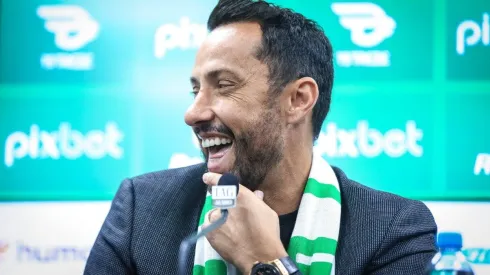 Nenê acertou com o Juventude