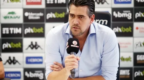 Vasco surpreende e pode fechar com destaque do Remo