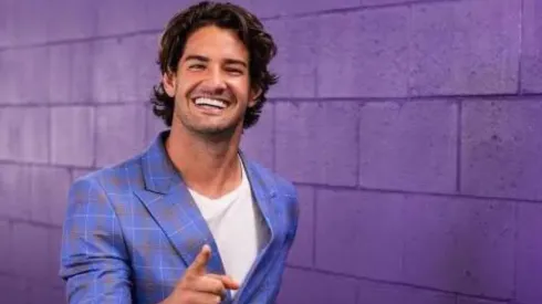 Mercado da bola: Pato fecha com gigante do Brasileirão, James se aproxima de novo clube, Douglas Costa de volta ao Brasil, Rogério Ceni no Atlético MG, Everton Ribeiro de saída, Dorival Jr, Cuca e mais