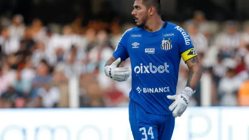 João Paulo mandou recado aos atacantes do Santos