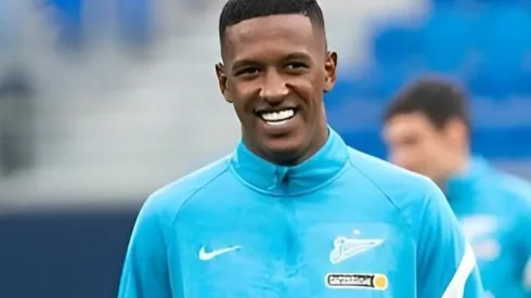 Robert Renan pode acertar com equipe da Premier League