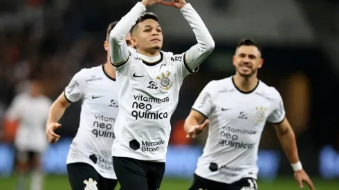 Corinthians v Coritiba - Brasileirao 2022