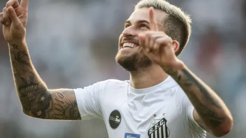 Santos v Corinthians - Brasileirao Series A 2017