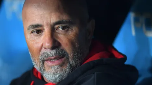AVELLANEDA, ARGENTINA – MAY 04: Jorge Sampaoli, head coach of Flamengo looks on prior to a Copa CONMEBOL Libertadores 2023 Group A match between Racing Club and Flamengo at Presidente Peron Stadium on May 04, 2023 in Avellaneda, Argentina. (Photo by Marcelo Endelli/Getty Images)