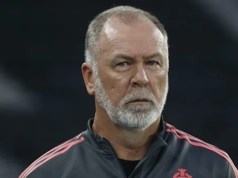 Jogadores fazem pacto e Mano Menezes ganha sobrevida; Veja bastidores