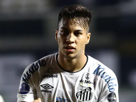 Kaio Jorge, ex-Santos, treina em CT de gigante do futebol brasileiro e alimenta chances de acerto