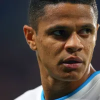 Mercado da bola: Dougas Santos, ex-Atlético MG, entra na mira de gigante do futebol brasileiro: \'Nos procuraram\'
