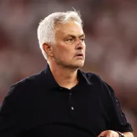 Roma aproveita oportunidade de mercado, aplica \'chapéu\' no Milan e fecha com destaque da Bundesliga