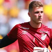 R$52 milhões: Gigante chega com proposta bombástica e Bento deve deixar o Athletico-PR ainda nesta janela de transferências