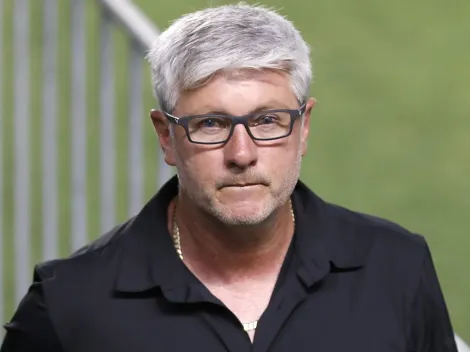 Recém-demitido do Santos, Odair Hellmann ganha força em gigante do futebol brasileiro, e torcida critica: "Só pode ser piada"