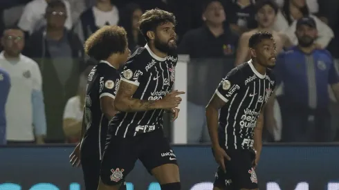 (Photo by Ricardo Moreira/Getty Images)