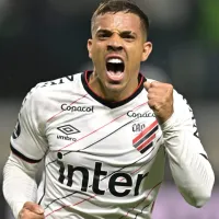 R$ 18 milhões! David Terans deixa o Athletico Paranaense e assina com outro gigante do futebol