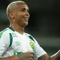 Deyverson, do Cuiabá, se oferece para defender as cores de gigante do futebol brasileiro: \'Vê isso, pelo amor de Deus. Liga para eles aí\'