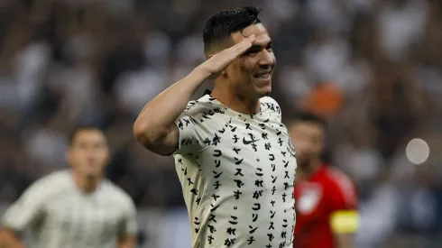 (Photo by Ricardo Moreira/Getty Images)