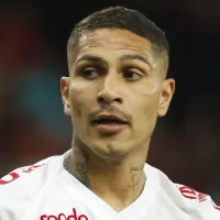Contrato de 1 ano: Guerrero, ex-Corinthians e Flamengo, sinaliza positivamente para assinar com clube do futebol brasileiro