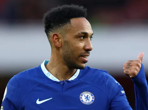 Aubameyang não fica em cima do muro e escolhe o melhor entre Lionel Messi e Cristiano Ronaldo