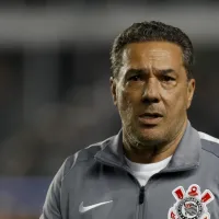 Fim da linha! Grande nome do Corinthians se cansa e pede para deixar o time de Luxemburgo: \'Pagamos uma fortuna nele, mas está indo embora...\'