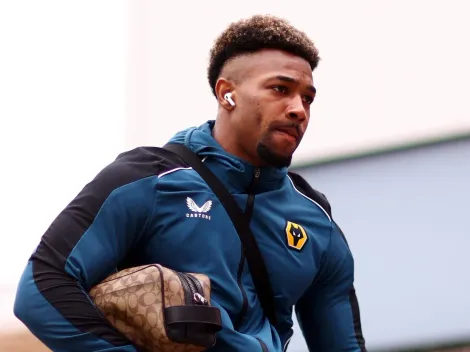 Adama Traoré, livre no mercado da bola e ex-Barcelona, entra na mira de gigante da Serie A