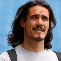 \'Libertadores pesou\'; Cavani ignora o Grêmio e viaja para assinar com outro gigante do futebol; anúncio deve acontecer nas próximas horas