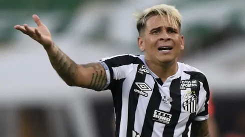 (Photo by Mauro Pimentel – Pool/Getty Images)