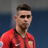 Nada de Flamengo ou Corinthians! Oscar quer jogar em outro gigante: \'Sou apaixonado por esse clube\'