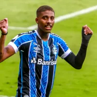 De volta aos gramados: Gigante do futebol brasileiro se aproxima da contratação do meia Jean Pyerre, ex-Grêmio