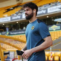 Vai apresentar o projeto pessoalmente: Dirigente de gigante do futebol brasileiro viaja para fechar com o atacante Diego Costa