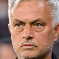 O homem chamou, não dá pra recusar! Mourinho liga e craque do futebol brasileiro pode aceitar \'caminhão de dinheiro\' para se juntar a Roma