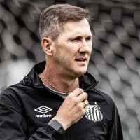 Mano Menezes e mais três! Santos prepara saída de Paulo Turra e deve anunciar novo treiandro nos próximos dias