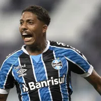 Ele está de volta! Ex Grêmio, Jean Pyerre assina com novo clube