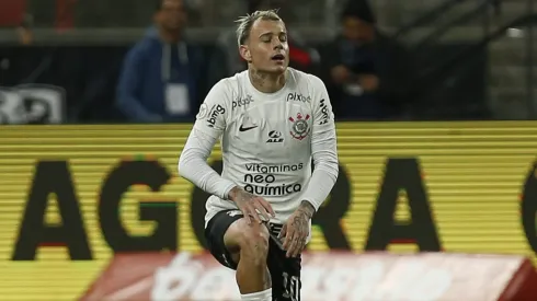 (Photo by Ricardo Moreira/Getty Images)