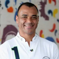 Cafú surpreende e coloca craque brasileiro acima de Messi e Cristiano Ronaldo