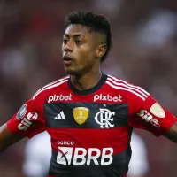 Mercado da bola: Ayrton Lucas fecha com novo clube, Rogério Ceni em rival do São Paulo, Nainggolan perto do Vasco, Gustavo Scarpa no futebol brasileiro, Neymar no Flamengo, Bruno Henrique no futebol saudita, Everton Ribeiro no São Paulo, De La Cruz e mais