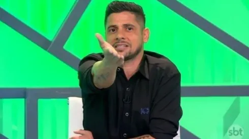 Foto/Reprodução: Arena SBT / SBTCicinho descarta Flamengo e Palmeiras e crava o Campeão do Brasileirão