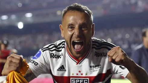 (Photo by Ricardo Moreira/Getty Images)